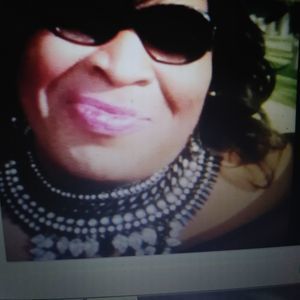 Meet your Posher, Vanity